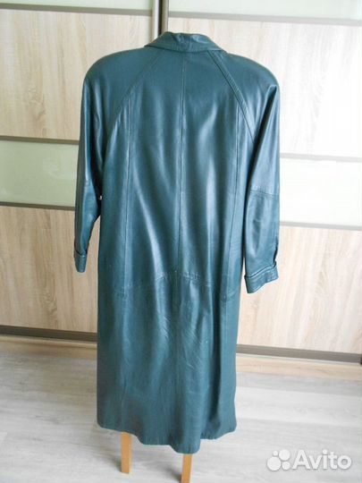 Пальто женское -4 шт