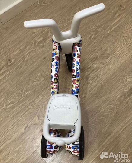 Беговел chillafish bunzi