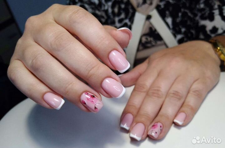 Маникюр. Наращивание ногтей. Коррекция ногтей