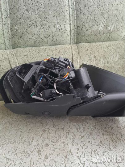 Зеркало боковое правое рено аркана