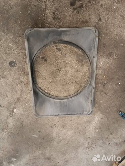 Диффузор вентилятора DAF XF 105 2009 1692901