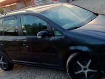 Volkswagen Touran 2.0 AMT, 2006, 354 000 км, с пробегом, цена 580 000 руб.