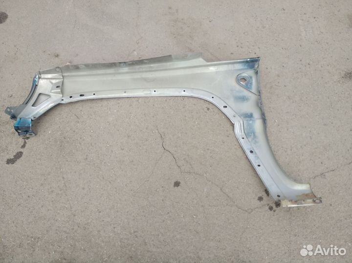 Крыло переднее правое Jeep liberty KJ