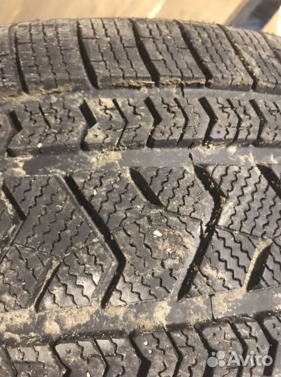 Tourador Winter Pro TSU1 275/45 R21 110V