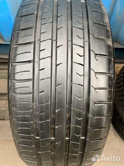 Gremax Capturar CF19 215/50 R17