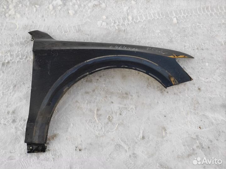 Крыло поврежденное переднее правое Audi Q5 2014