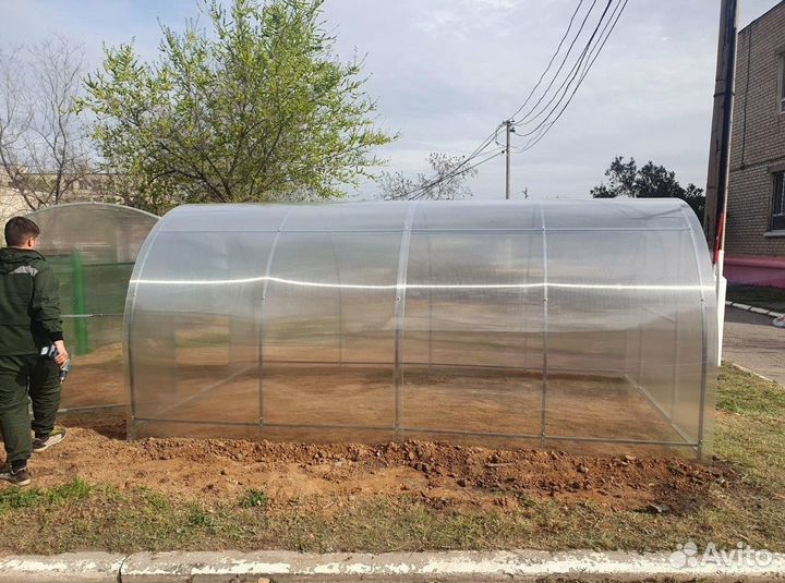 Теплица из поликарбоната