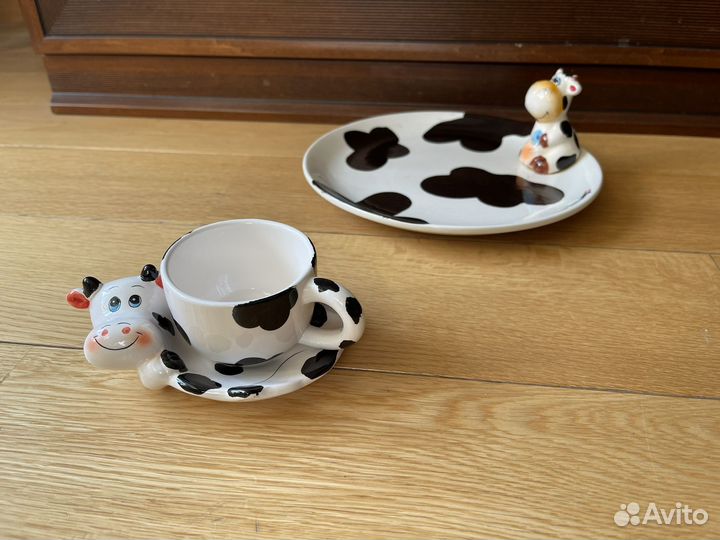 Новая кружечка с блюдцем Коровка