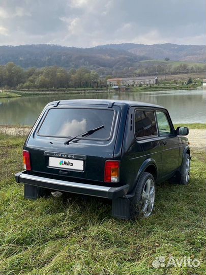LADA 4x4 (Нива) 1.7 МТ, 2000, 150 000 км