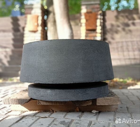 Уличные вазоны бетонные