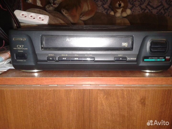 Видеомагнитофон aiwa