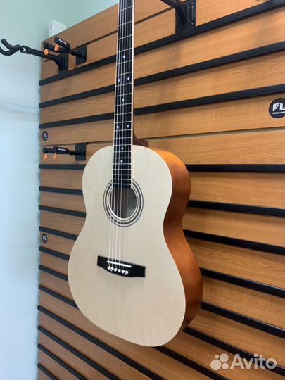 Гитара акустическая