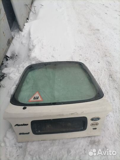 Крышка багажника Форд Мондео 1 лифтбек