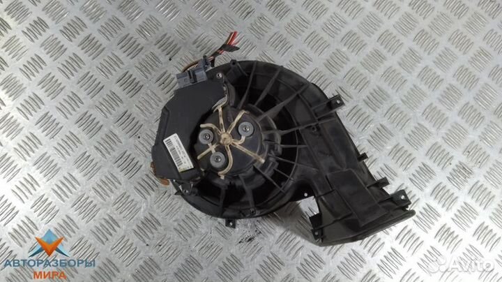 Моторчик печки Opel Vectra C 2004 985852T