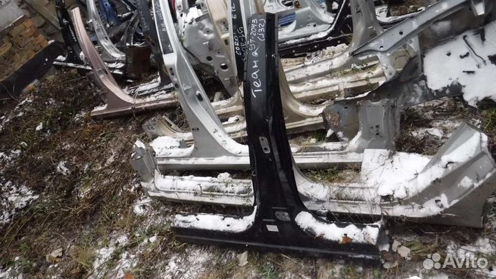 Порог со стойкой левый Nissan Teana (J32) 2008-20