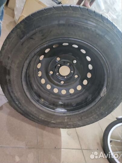 Колесо 215/65 R 15