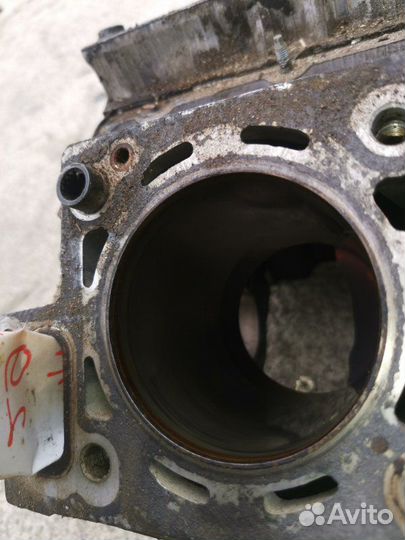 Блок двигателя Toyota Harrier MCU10 1mzfe 1999