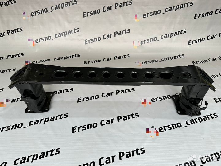 Усилитель переднего бампера Форд Фокус 3