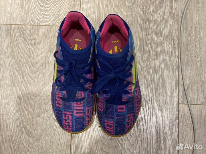 Футбольные бутсы adidas (футзалки) 32р