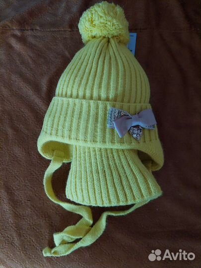 Комплект зимний новый для девочки шапка и снуд