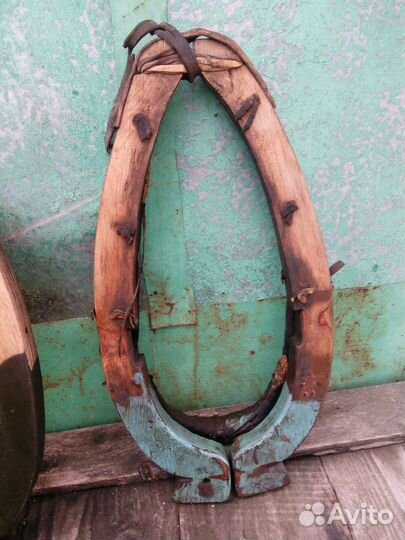 Хомут деревянный для лошади