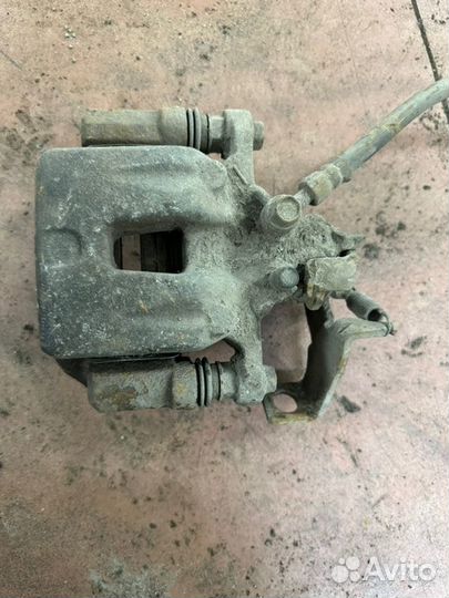 Суппорт задний правый Hyundai I30 GD 1.6 G4FG