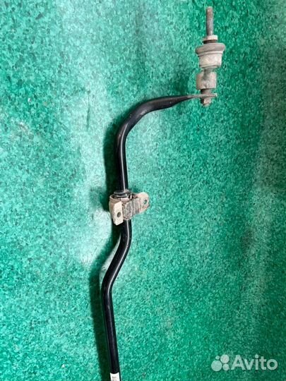 Стабилизатор поперечной устойчивости задний