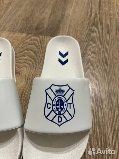 Тапочки Hummel Tenerife 42