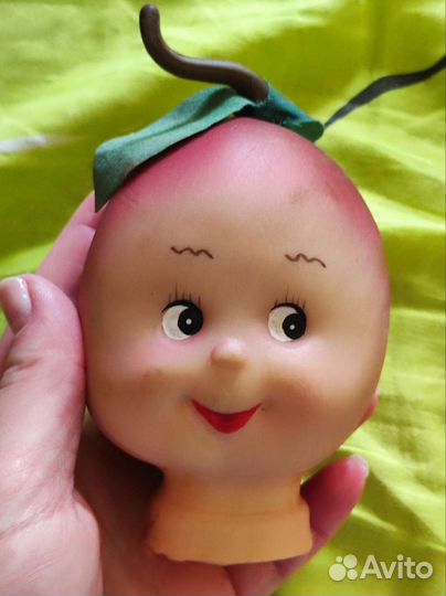 Голова куклы вишенка