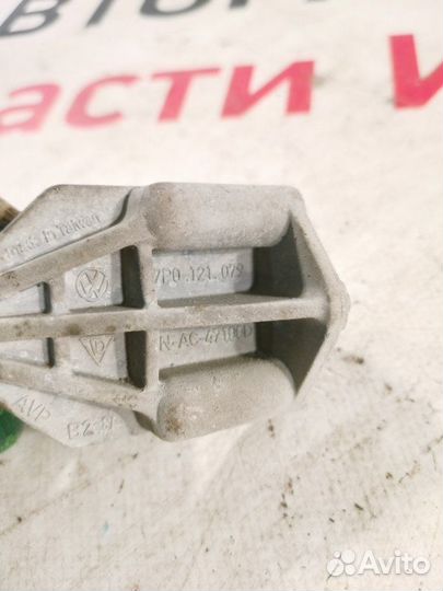 Кронштейн радиатора Porsche Cayenne 958 3.6 5502