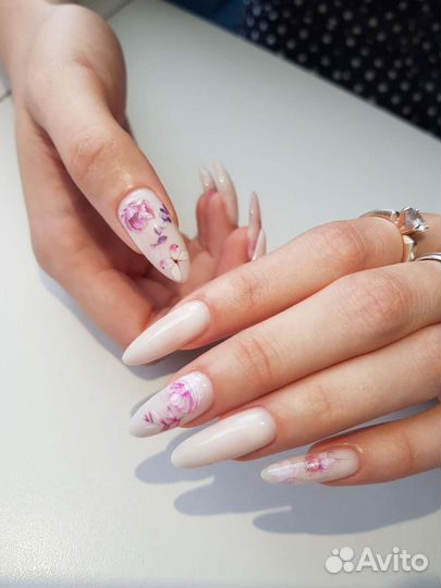 Наращивание ногтей