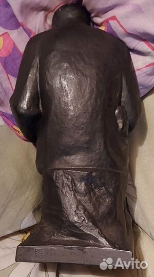 Ленин скульптура бронза