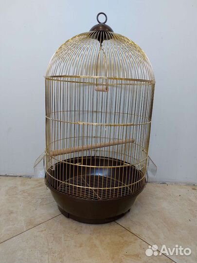 Большая клетка для птиц