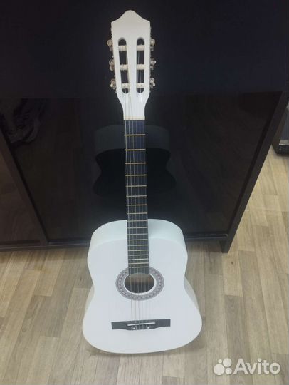 Гитара belucci