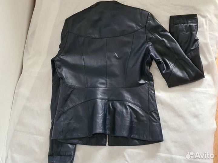 Куртка кожаная женская