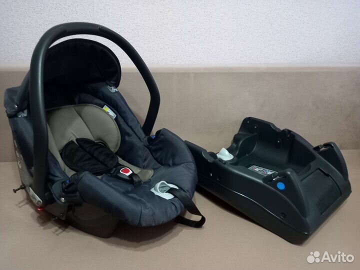 Автолюлька Cam Area Zero с базой Италия