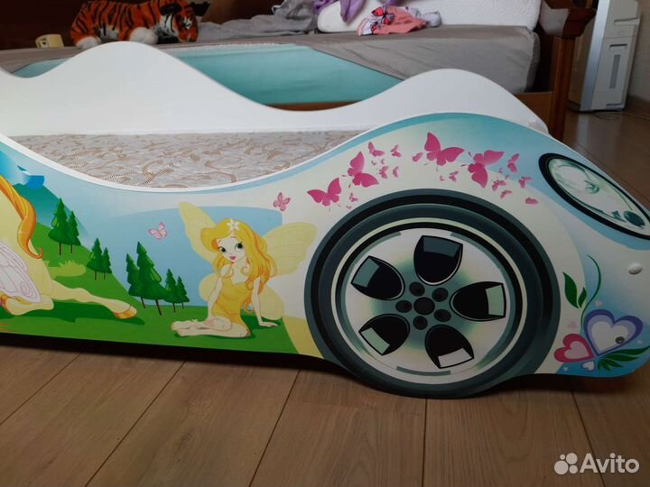 Детская кровать с матрасом