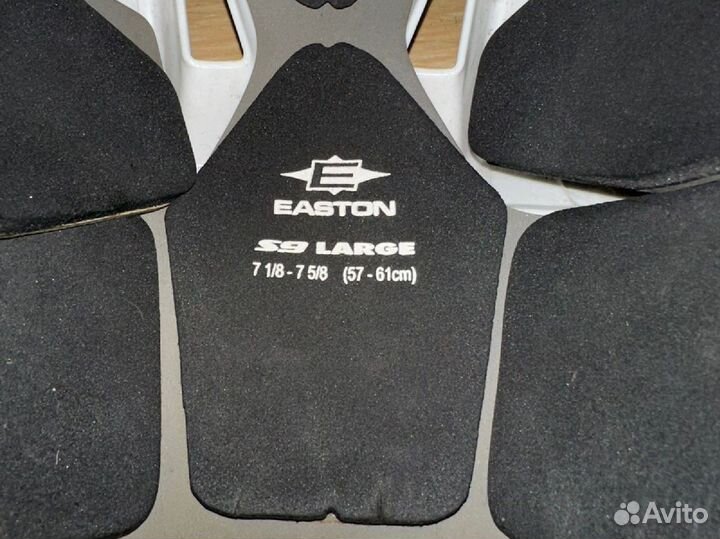 Шлем хоккейный