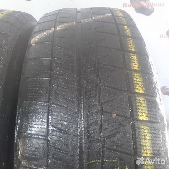 Bridgestone Blizzak Revo GZ 215/65 R16