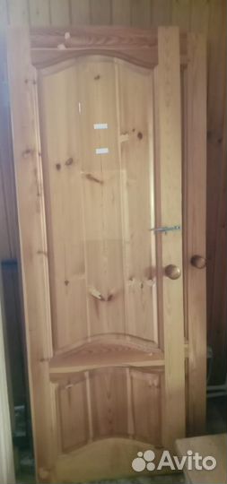 Дверь деревянная бу