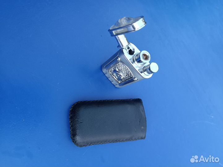 Зажигалка газовая