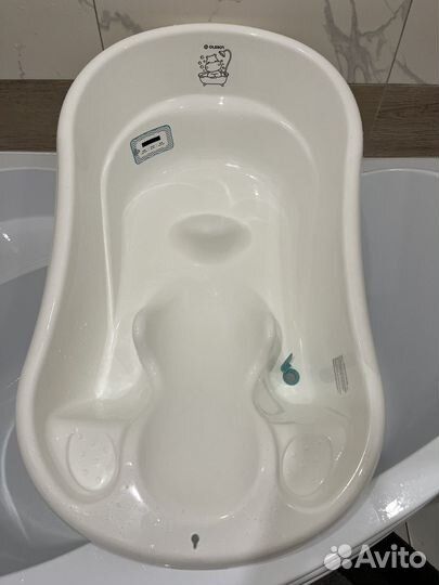 Ванночка для купания с термометром olsson