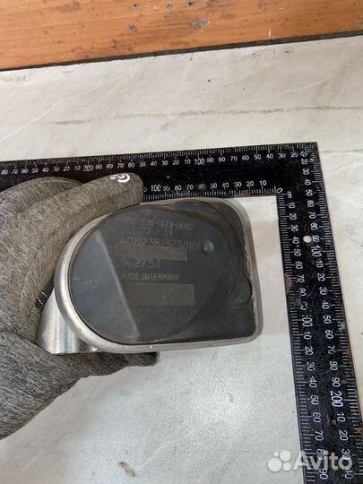 Дроссельная заслонка volkswagen golf 4 AUS 1.6