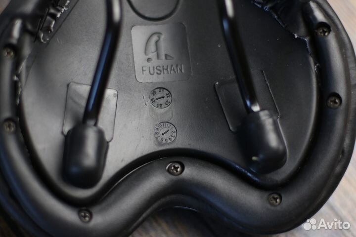 Седло для велосипеда Hartman