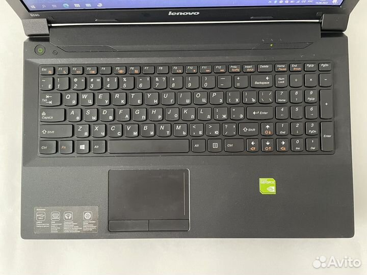 Игровой ноутбук Lenovo i3/6gb/2видеокарты/500gb