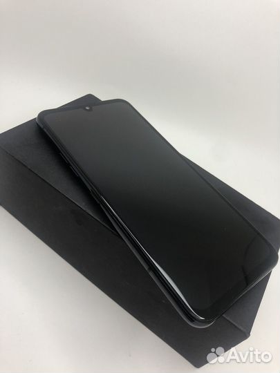 LG G8X ThinQ, 6/128 ГБ