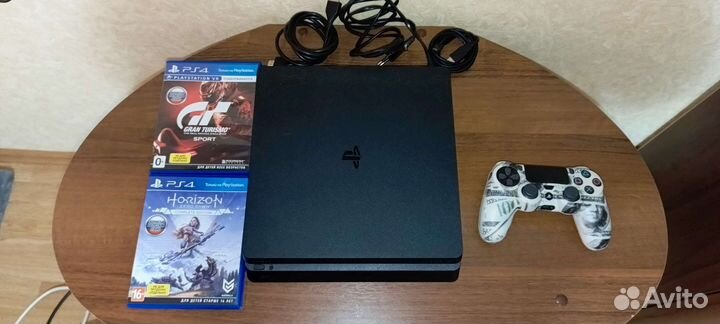 Sony PS4 slim 1tb