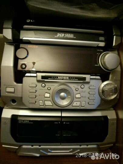 Отличный музыкальный центр LG