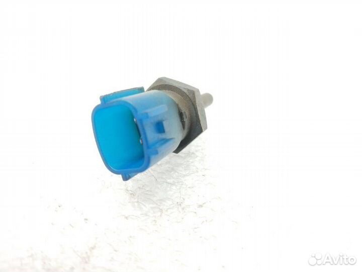 Датчик температуры охлаждающей жидкости Infiniti