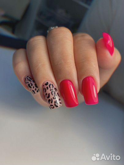 Маникюр, наращивание ногтей, педикюр